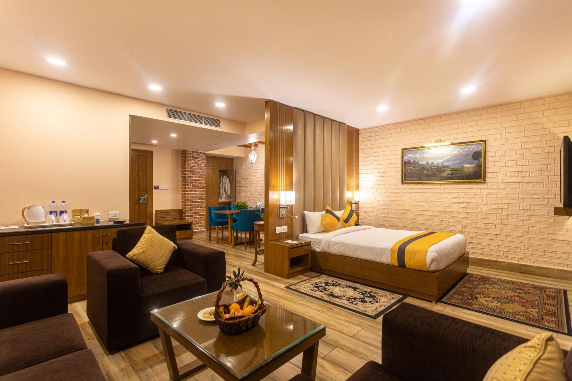 Dreamland Gold Resort&Hotel Pvt. Ltd. Bhairāhawā Exterior foto