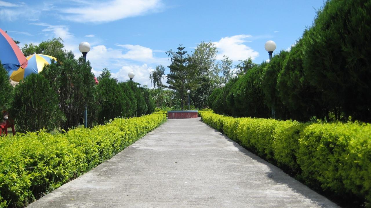 Dreamland Gold Resort&Hotel Pvt. Ltd. Bhairāhawā Exterior foto